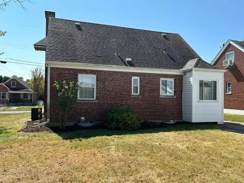 Exterior - 1618 Joseph Ct, Cincinnati, OH 45231 photo 8 of 12