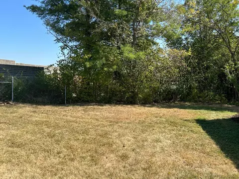 Exterior - 1618 Joseph Ct, Cincinnati, OH 45231 photo 2 of 12