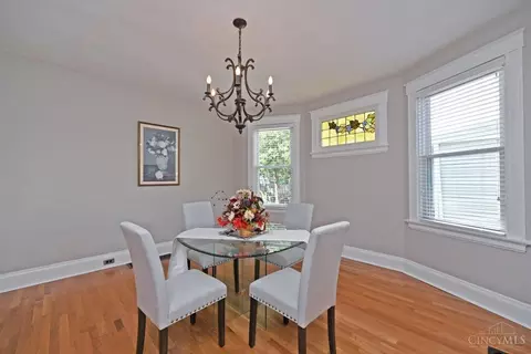 Dining - 2727 Atlantic Ave, Cincinnati, OH 45209 photo 1 of 3