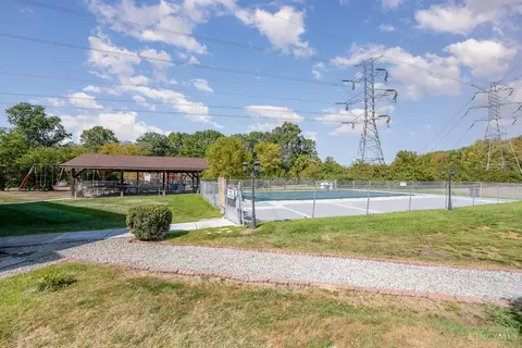 Exterior - 477 Mcintosh Dr, Cincinnati, OH 45255 photo 4 of 4