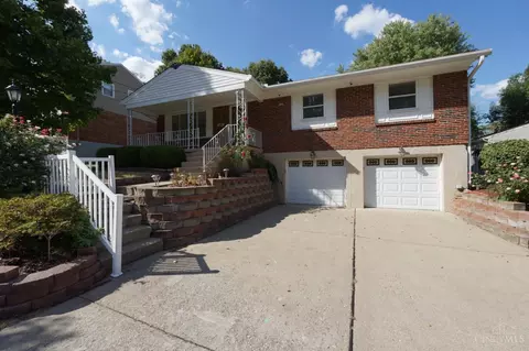 6042 Tridale Ct, Cincinnati, OH 45230