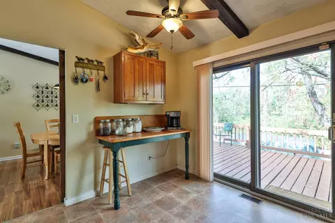Kitchen - 11981 Blackhawk Cir, Cincinnati, OH 45240 photo 4 of 5