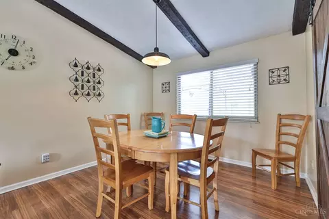 Dining - 11981 Blackhawk Cir, Cincinnati, OH 45240 photo 1 of 2