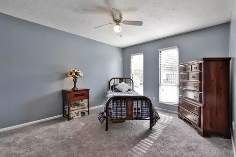 Bedroom - 11981 Blackhawk Cir, Cincinnati, OH 45240 photo 4 of 6