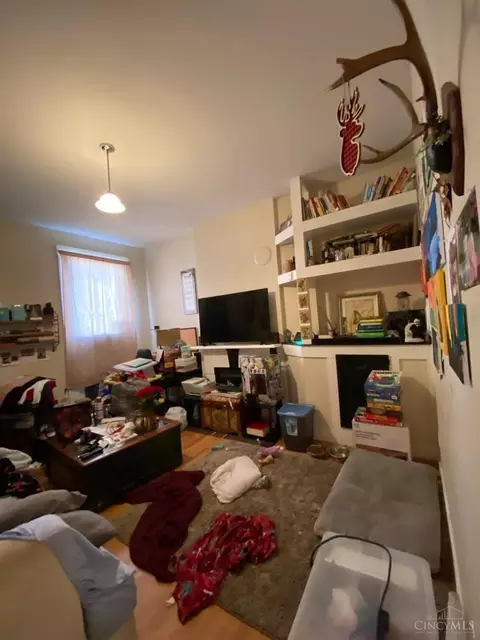 Living - 258 Strader Ave, Cincinnati, OH 45226 photo 3 of 3