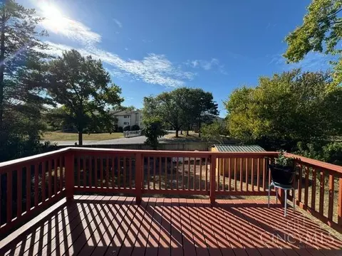 Exterior - 1589 Forester Dr, Cincinnati, OH 45240 photo 6 of 8