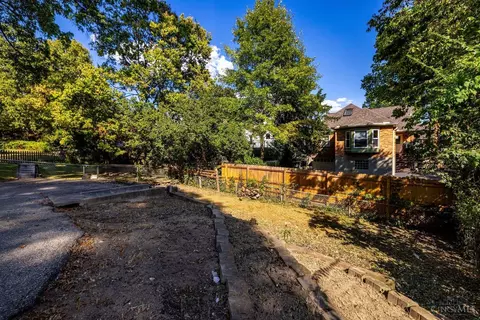 5958 Lester Rd, Cincinnati, OH 45213 photo 3