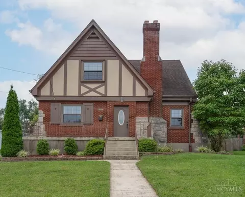 4325 Foley Rd, Cincinnati, OH 45238