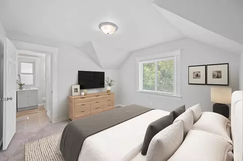 Bedroom - 1415 Cedar Ave, Cincinnati, OH 45224 photo 1 of 3