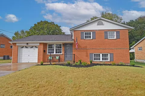 4050 Mefford Ln, Sharonville, OH 45241
