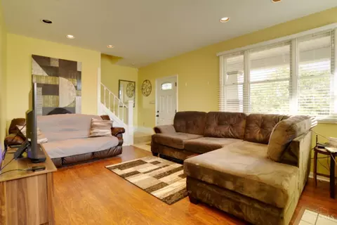 Living - 4717 Highridge Ave, Cincinnati, OH 45238 photo 1 of 3