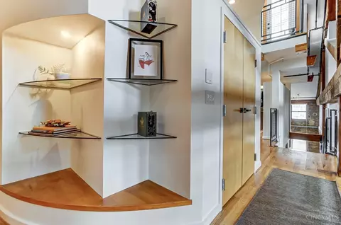 Entry Way - 1306 Main St #4, Cincinnati, OH 45202 photo 9 of 13