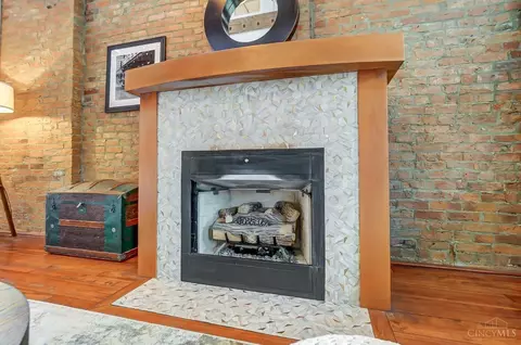 Living - 1306 Main St #4, Cincinnati, OH 45202 photo 5 of 13