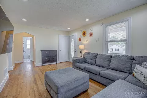 5554 Eula Ave, Cincinnati, OH 45248 photo 5