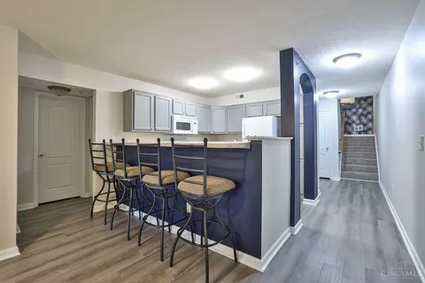 Kitchen - 382 Legacy Way, Harrison, OH 45030 photo 1 of 4