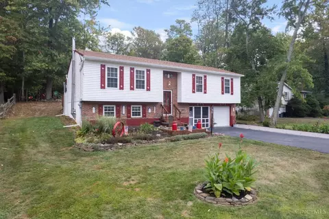 3996 Benjamin St, Cincinnati, OH 45245 photo 2