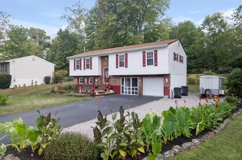 3996 Benjamin St, Cincinnati, OH 45245 photo 4