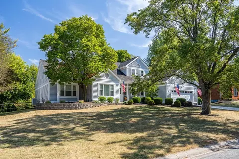 5410 Fallen Timbers Dr, West Chester, OH 45069