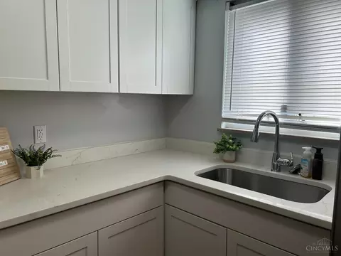 Other - 1727 Norcol Ln, Cincinnati, OH 45231 photo 6 of 18