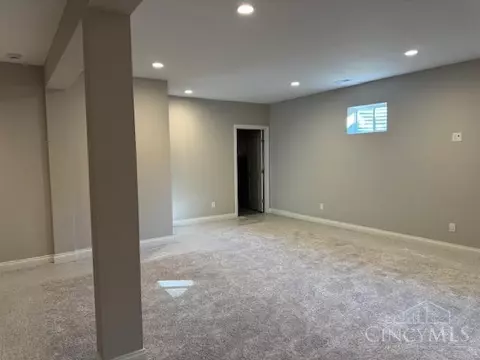 2804 Logan Ln, Hamilton, OH 45013 photo 40