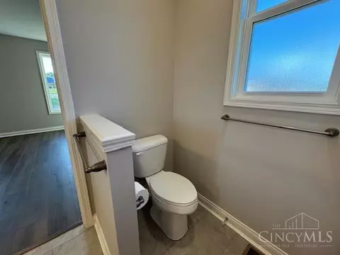2804 Logan Ln, Hamilton, OH 45013 photo 35