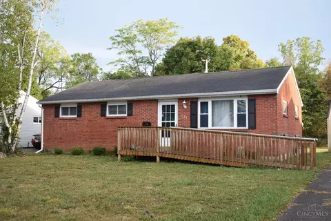 121 Josie Ave, Hillsboro, OH 45133