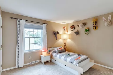 Bedroom - 3051 Saddleback Dr, Cincinnati, OH 45244 photo 4 of 4