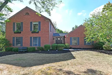 3051 Saddleback Dr, Cincinnati, OH 45244