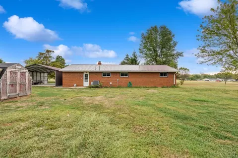 1056 Macedonia Rd, Blanchester, OH 45107 photo 6