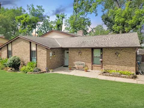 1616 Parliament Ct, Fairfield, OH 45014
