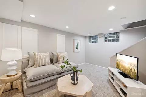 3418 Oak View Pl, Cincinnati, OH 45209 photo 25