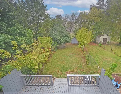 Exterior - 12 Chalmers Ct, Greenhills, OH 45218 photo 3 of 9