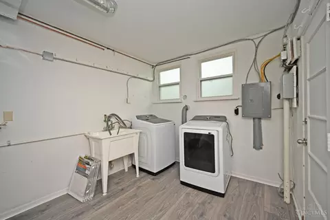 Other - 12 Chalmers Ct, Greenhills, OH 45218 photo 2 of 5