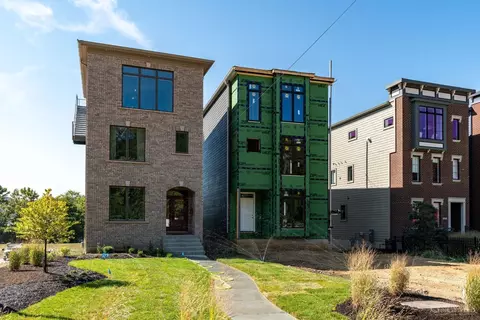 Exterior - 2477 Riverside Dr, Cincinnati, OH 45202 photo 3 of 7