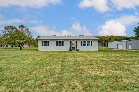 14091 New Harmony Salem Rd, Mount Orab, OH 45154