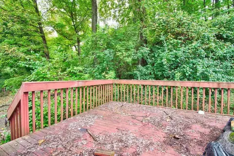 Exterior - 1710 Ashbrook Dr, Cincinnati, OH 45238 photo 3 of 3