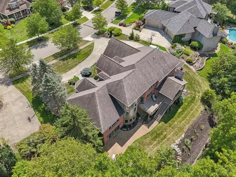 View/Area - 1080 River Forest Dr, Hamilton Township, OH 45039 photo 4 of 6