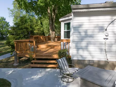 Exterior - 5155 Bell Ave, Blue Ash, OH 45242 photo 5 of 16