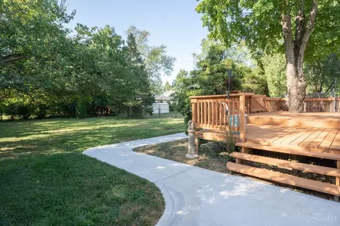 Exterior - 5155 Bell Ave, Blue Ash, OH 45242 photo 6 of 16