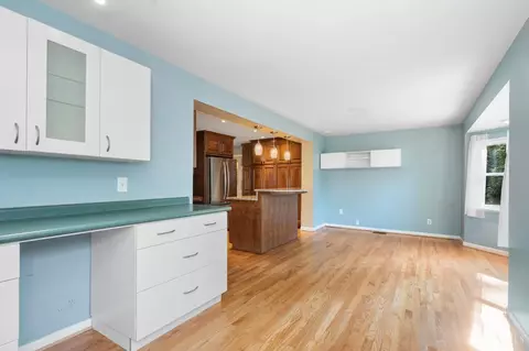 Living - 5155 Bell Ave, Blue Ash, OH 45242 photo 4 of 4