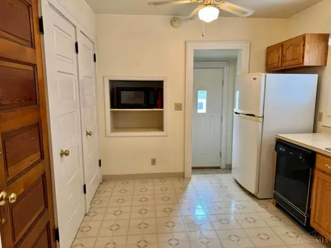 Other - 892 Beech Ave, Cincinnati, OH 45205 photo 2 of 5