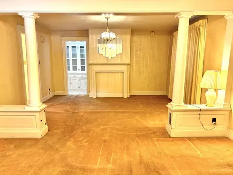Living - 892 Beech Ave, Cincinnati, OH 45205 photo 4 of 6