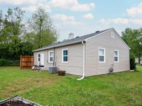 Exterior - 1009 Lindale Ct, Lincoln Heights, OH 45215 photo 4 of 5