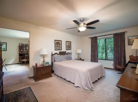 Bedroom - 2335 Bretton Dr, Cincinnati, OH 45244 photo 1 of 6