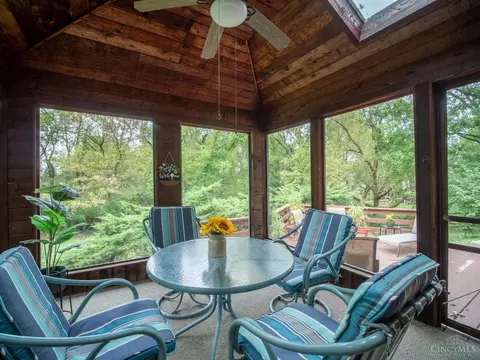 Exterior - 2335 Bretton Dr, Cincinnati, OH 45244 photo 2 of 9