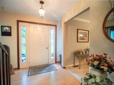 Entry Way - 2335 Bretton Dr, Cincinnati, OH 45244 photo 1 of 2
