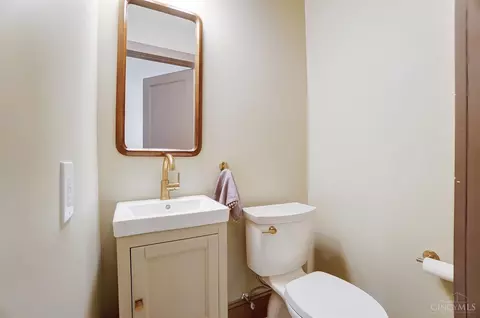 Bath - 7635 Forest Rd, Cincinnati, OH 45230 photo 1 of 5