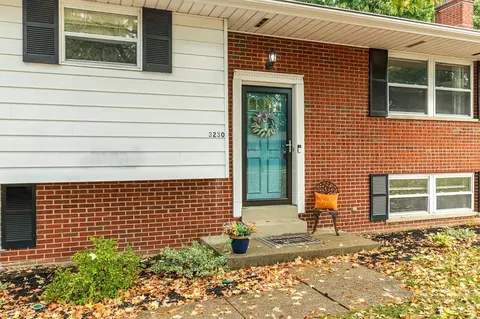3230 Pegroy Ct, Cincinnati, OH 45239 photo 4