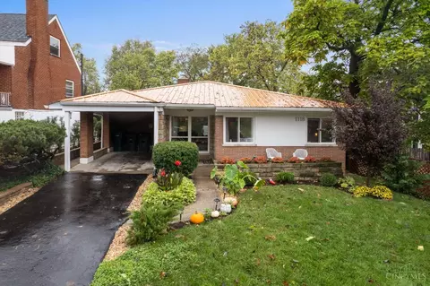 1118 Sunnyslope Dr, Cincinnati, OH 45229