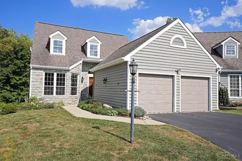 9182 Symmes Landing Dr, Symmes Twp, OH 45140